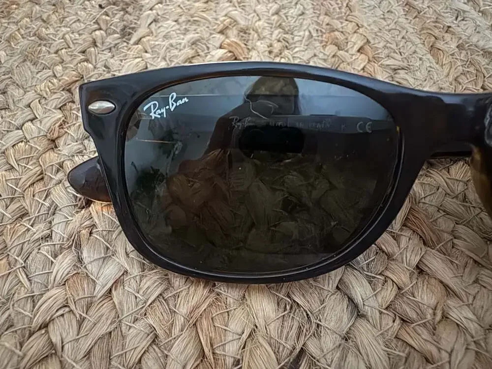 Ray-Ban RB2132 New Wayfarer Sunglasses in Tortoise Shell, 52-18